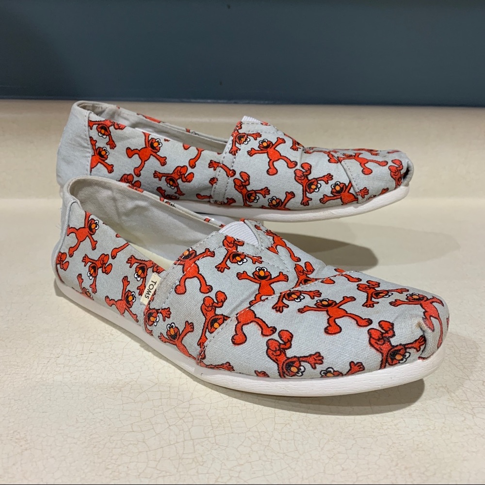 TOMS Sesame Street Elmo Canvas Shoes Womens 6